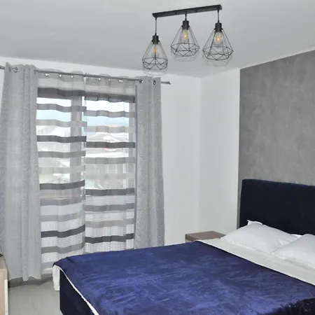 בית הארחה Casa Andrei בראשוב